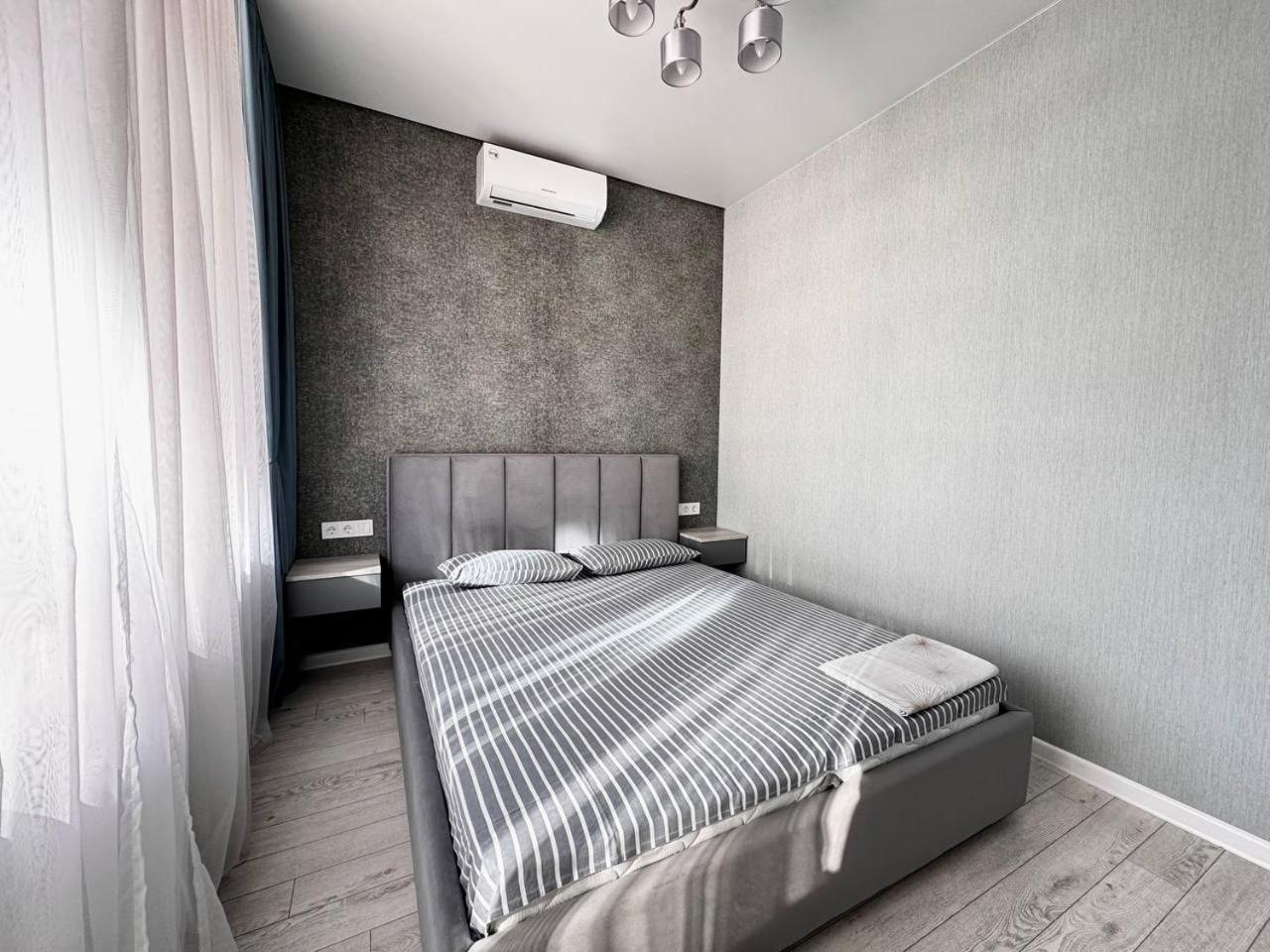 48 Pearl Cozy Apartment Odessa Dış mekan fotoğraf
