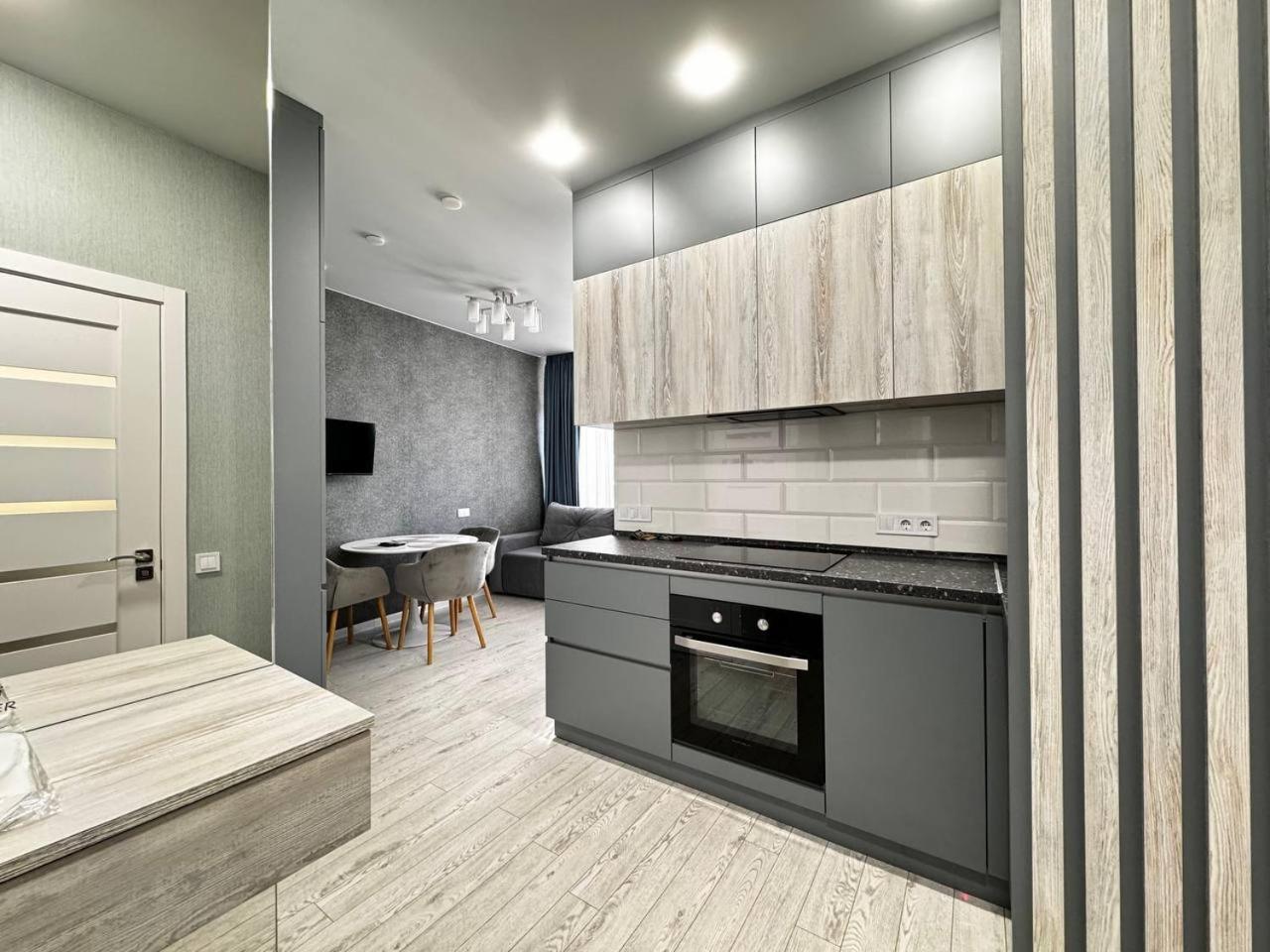 48 Pearl Cozy Apartment Odessa Dış mekan fotoğraf